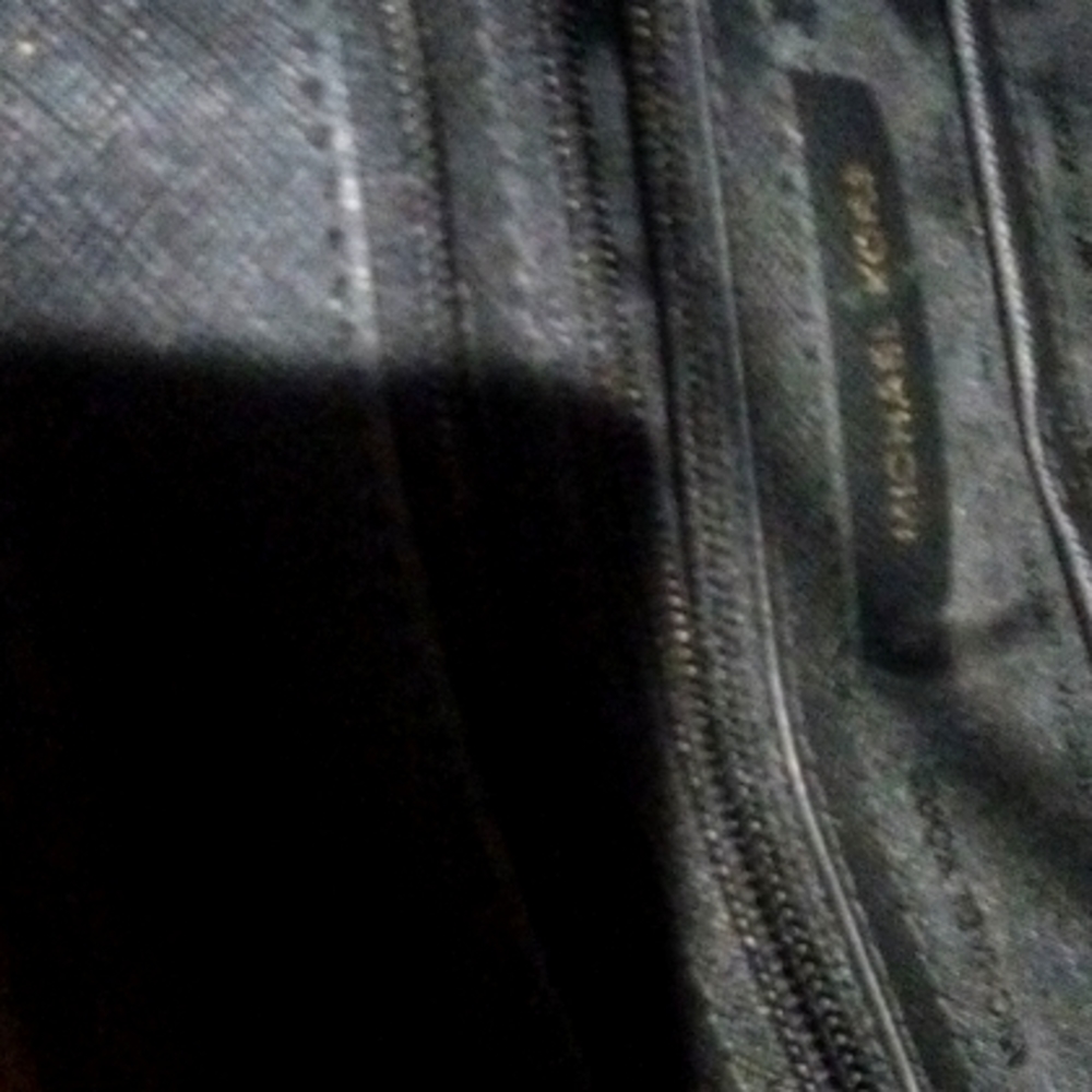 Michael kors black leather hand bag